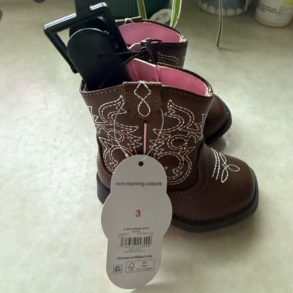 Brown Kids Boots with Embroidered Design